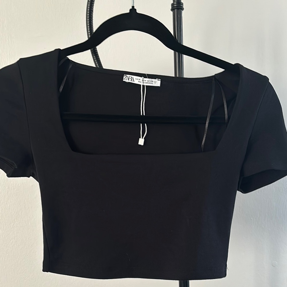 Zara Black Fitted Crop Bodysuit new without tag